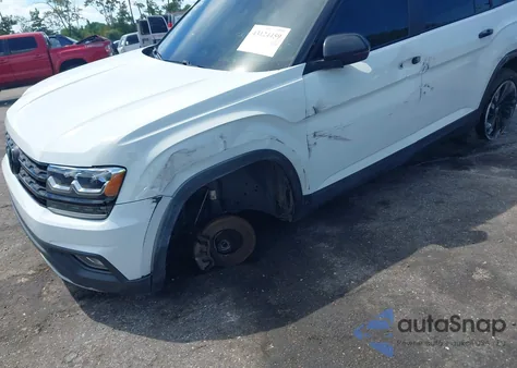 2018 Volkswagen Atlas 3.6L V6 Se из США, поврежденный, VIN 1V2CR2CA4JC506366